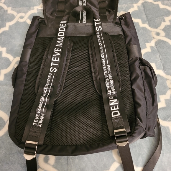 Steve Madden Backpack - Picture 3 of 5